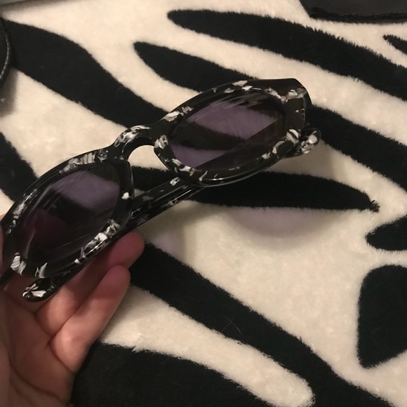 Diff Eyeware - Picture 2 of 4